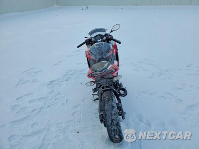 Czwarte zdjęcie samochodu z boku: 2025 KAWASAKI EX500 VIN:ML5EXGG13SDA44589 - miniatura