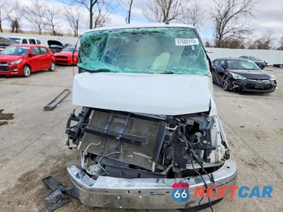 Piąte zdjęcie samochodu w środku: 2020 GMC SAVANA G3500 VIN:1GTZ7HFG0L1190628 - miniatura