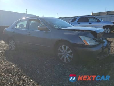 Czwarte zdjęcie samochodu z boku: 2007 HONDA ACCORD EX VIN:1HGCM66507A028653 - miniatura