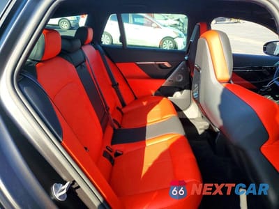 Zdjęcie 11 z 12 samochodu: 2025 BMW M5 TOURING VIN:WBS83GV05SCU45064 - miniatura