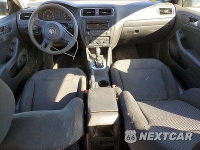 Zdjęcie 8 z 12 samochodu: 2014 VOLKSWAGEN JETTA BASE VIN:3VW2K7AJ1EM293167 - miniatura