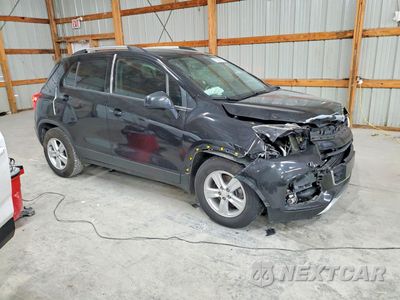 Czwarte zdjęcie samochodu z boku: 2021 CHEVROLET TRAX 1LT VIN:KL7CJLSB6MB335216 - miniatura