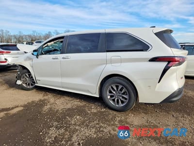 Drugie zdjęcie samochodu z przodu: 2021 TOYOTA SIENNA VIN:5TDYRKEC0MS046096 - miniatura