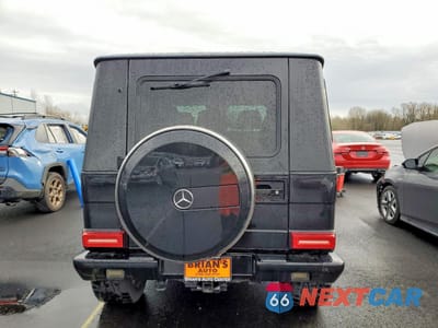 Zdjęcie 6 z 12 samochodu: 2002 MERCEDES-BENZ G 500 VIN:WDCYR49E02X133747 - miniatura