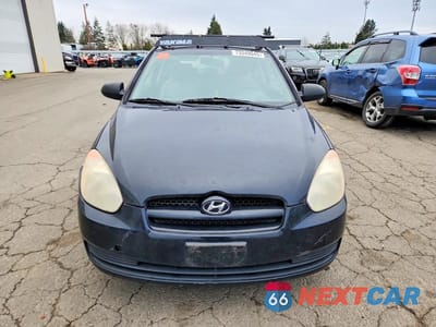 Piąte zdjęcie samochodu w środku: 2008 HYUNDAI ACCENT VIN:KMHCM36C38U097988 - miniatura
