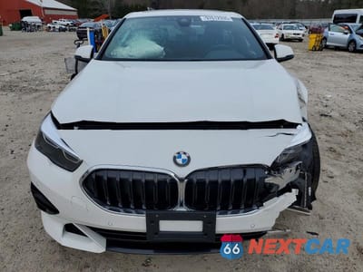 Piąte zdjęcie samochodu w środku: 2024 BMW 228XI VIN:WBA73AK02R7R78199 - miniatura