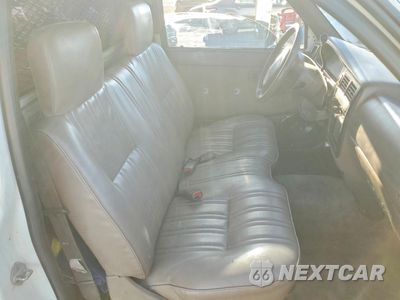 Zdjęcie 10 z 13 samochodu: 1997 TOYOTA TACOMA FLATBED TRUCK VIN:4TANL42N7VZ234860 - miniatura