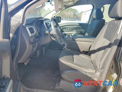 Zdjęcie 7 z 12 samochodu: 2019 NISSAN TITAN S VIN:1N6AA1EK0KN530053 - miniatura