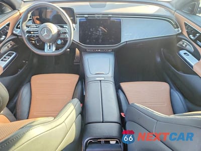 Zdjęcie 8 z 11 samochodu: 2025 MERCEDES-BENZ E AMG 53E 4MATIC VIN:W1KLF6DB0SA095074 - miniatura