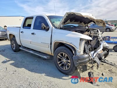 Czwarte zdjęcie samochodu z boku: 2007 CHEVROLET SILVERADO C1500 CREW CAB VIN:3GCEC13C27G519646 - miniatura