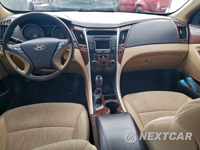 Zdjęcie 8 z 12 samochodu: 2014 HYUNDAI SONATA GLS VIN:5NPEB4AC7EH871889 - miniatura