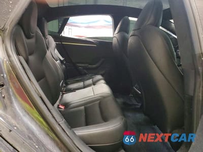 Zdjęcie 10 z 12 samochodu: 2023 TESLA MODEL S VIN:5YJSA1E52PF523158 - miniatura