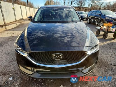 Piąte zdjęcie samochodu w środku: 2020 MAZDA CX-5 TOURING VIN:JM3KFBCM5L1838337 - miniatura