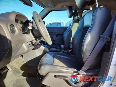 Zdjęcie 7 z 13 samochodu: 2016 JEEP PATRIOT SPORT VIN:1C4NJPBAXGD751756 - miniatura