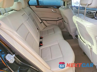 Zdjęcie 10 z 11 samochodu: 2014 MERCEDES-BENZ E 350 VIN:WDDHF5KB7EA875239 - miniatura