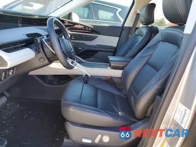 Zdjęcie 7 z 14 samochodu: 2024 LINCOLN NAUTILUS PREMIERE VIN:5LMPJ8JA4RJ849100 - miniatura