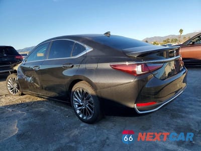 Drugie zdjęcie samochodu z przodu: 2025 LEXUS ES 300H LUXURY VIN:58AEA1C17SU067661 - miniatura