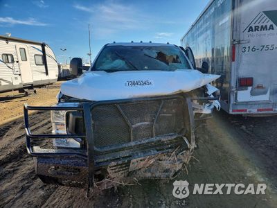 Piąte zdjęcie samochodu w środku: 2022 FORD F350 SUPER DUTY VIN:1FD8W3HT4NED63182 - miniatura