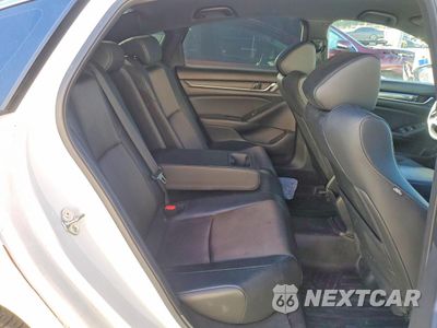 Zdjęcie 10 z 13 samochodu: 2018 HONDA ACCORD SPORT VIN:1HGCV1F36JA264584 - miniatura