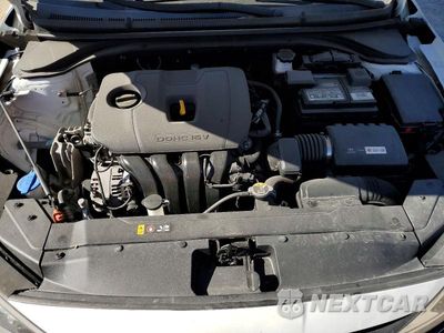 Zdjęcie 11 z 12 samochodu: 2019 HYUNDAI ELANTRA SE VIN:5NPD74LFXKH486567 - miniatura