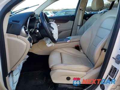 Zdjęcie 7 z 14 samochodu: 2021 MERCEDES-BENZ GLC 300 4MATIC VIN:W1N0G8EB2MF872261 - miniatura