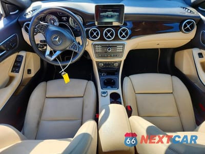 Zdjęcie 8 z 12 samochodu: 2016 MERCEDES-BENZ CLA 250 4MATIC VIN:WDDSJ4GB6GN328708 - miniatura
