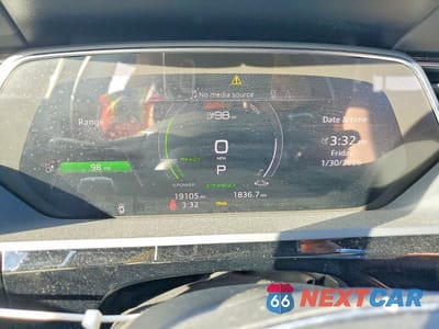 Zdjęcie 9 z 14 samochodu: 2022 AUDI E-TRON PREMIUM PLUS VIN:WA1LAAGE7NB014081 - miniatura