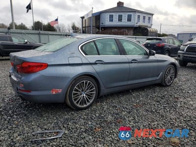 Trzecie zdjęcie samochodu z tyłu: 2019 BMW 5 SERIES VIN:WBAJA9C58KB253908 - miniatura