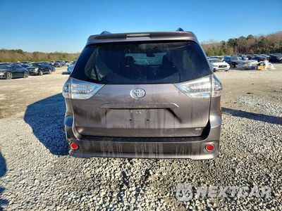 Zdjęcie 6 z 13 samochodu: 2013 TOYOTA SIENNA SPORT VIN:5TDXK3DCXDS345389 - miniatura