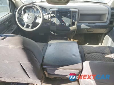 Zdjęcie 8 z 12 samochodu: 2012 DODGE RAM 3500 ST VIN:3C63DRGL1CG347978 - miniatura