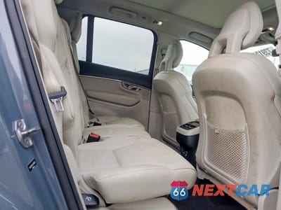 Zdjęcie 10 z 11 samochodu: 2020 VOLVO XC90 T6 MOMENTUM VIN:YV4A22PK4L1619066 - miniatura