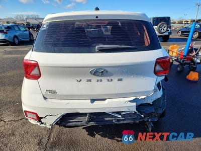 Zdjęcie 6 z 15 samochodu: 2023 HYUNDAI VENUE SE VIN:KMHRB8A38PU234748 - miniatura