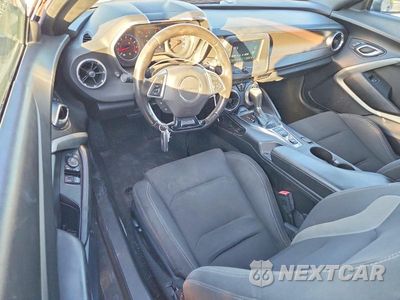 Zdjęcie 8 z 12 samochodu: 2017 CHEVROLET CAMARO LT VIN:1G1FB3DS0H0165567 - miniatura