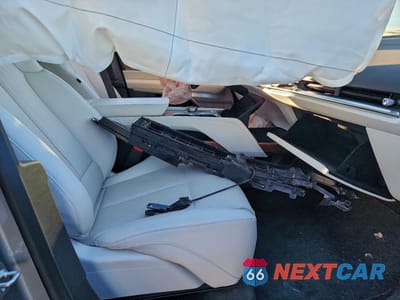 Zdjęcie 13 z 14 samochodu: 2026 CADILLAC VISTIQ LUXURY VIN:1GYC3KML9TZ700209 - miniatura