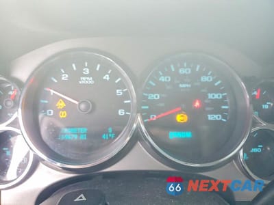 Zdjęcie 9 z 13 samochodu: 2010 CHEVROLET SILVERADO K1500 LT VIN:3GCRKSE31AG246861 - miniatura