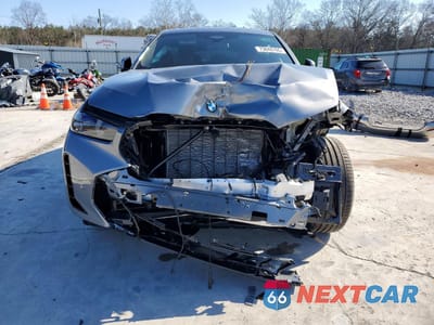 Piąte zdjęcie samochodu w środku: 2026 BMW X6 XDRIVE40I VIN:5UX33EX03T9276503 - miniatura