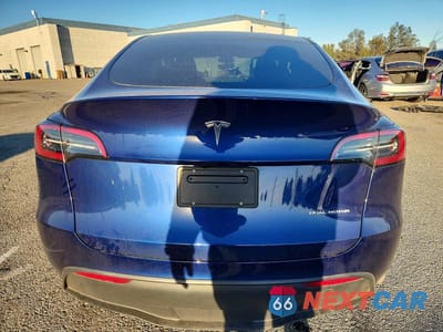 Zdjęcie 6 z 11 samochodu: 2024 TESLA MODEL Y VIN:7SAYGDEE8RF085813 - miniatura