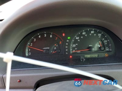 Zdjęcie 9 z 12 samochodu: 2002 TOYOTA CAMRY LE VIN:JTDBE32K720093483 - miniatura