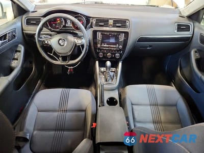 Zdjęcie 8 z 11 samochodu: 2017 VOLKSWAGEN JETTA SE VIN:3VWDB7AJ8HM374955 - miniatura