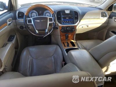 Zdjęcie 8 z 12 samochodu: 2013 CHRYSLER 300C VIN:2C3CCAET5DH585144 - miniatura