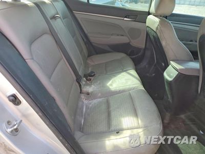 Zdjęcie 10 z 13 samochodu: 2017 HYUNDAI ELANTRA SE VIN:5NPD84LF4HH005749 - miniatura