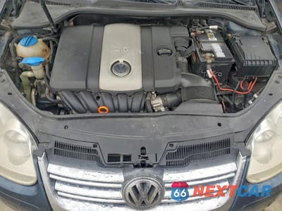 Zdjęcie 11 z 12 samochodu: 2008 VOLKSWAGEN JETTA SE VIN:3VWRZ71K58M005237 - miniatura
