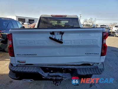 Zdjęcie 6 z 11 samochodu: 2025 CHEVROLET SILVERADO K1500 TRAIL BOSS CUSTOM VIN:3GCUKCED4SG361576 - miniatura