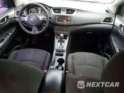 Zdjęcie 8 z 12 samochodu: 2018 NISSAN SENTRA S VIN:3N1AB7AP6JY243521 - miniatura