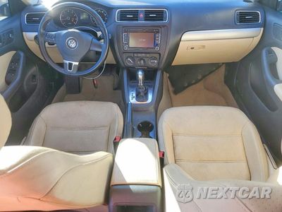 Zdjęcie 8 z 12 samochodu: 2013 VOLKSWAGEN JETTA SE VIN:3VWDX7AJ5DM365240 - miniatura