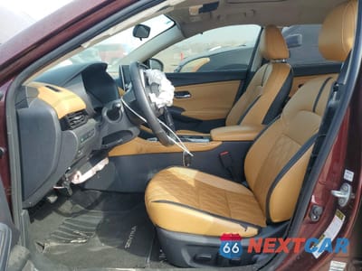 Zdjęcie 7 z 14 samochodu: 2025 NISSAN SENTRA SV VIN:3N1AB8CV0SY233716 - miniatura