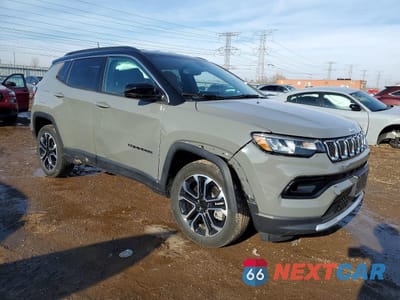 Czwarte zdjęcie samochodu z boku: 2024 JEEP COMPASS LIMITED VIN:3C4NJDCN4RT590480 - miniatura