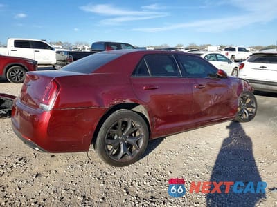 Trzecie zdjęcie samochodu z tyłu: 2021 CHRYSLER 300 S VIN:2C3CCABG7MH585461 - miniatura