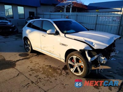 Czwarte zdjęcie samochodu z boku: 2017 JAGUAR F-PACE S VIN:SADCM2BV1HA051846 - miniatura