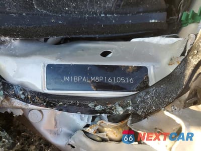 Zdjęcie 12 z 12 samochodu: 2023 MAZDA 3 PREFERRED VIN:JM1BPALM8P1610516 - miniatura